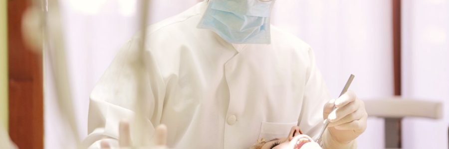 trekken tand kies behandeling